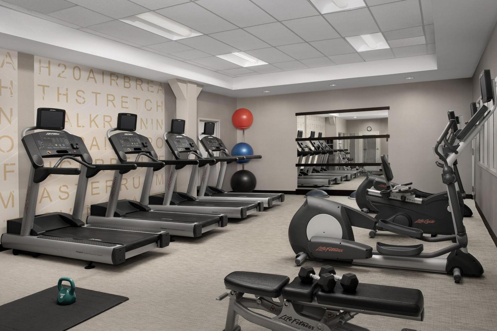 By Marriott Downtown At Armory Square 3* Syracuse